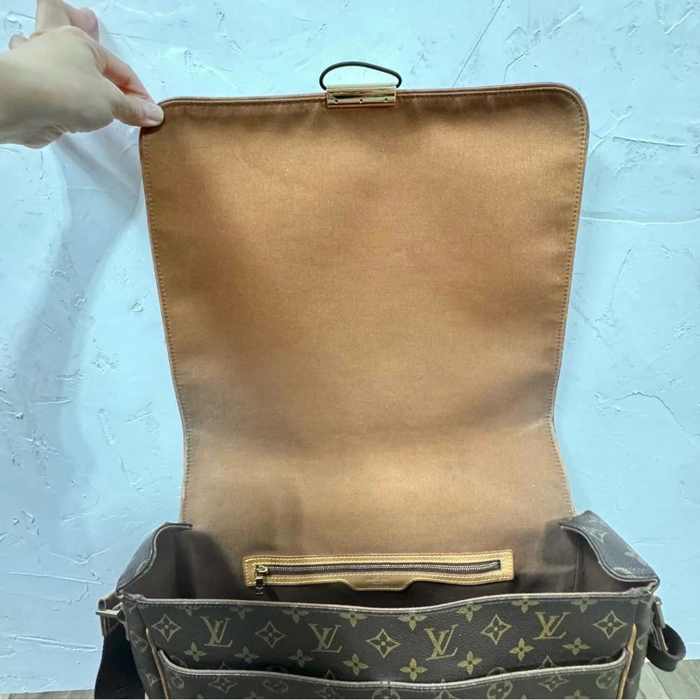 Louis Vuitton Monogram Messenger Bag 2002 France Vintage